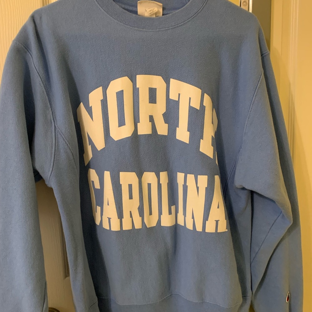 UNC, Size Medium, Powder Blue Champion Sweatshirt, in good condition